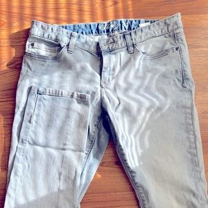 Tommy Hilfigher jeans. Size 10. Light blue. Great condition